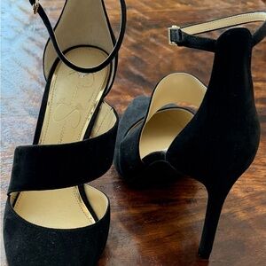 Jessica Simpson Elegant Black Heels